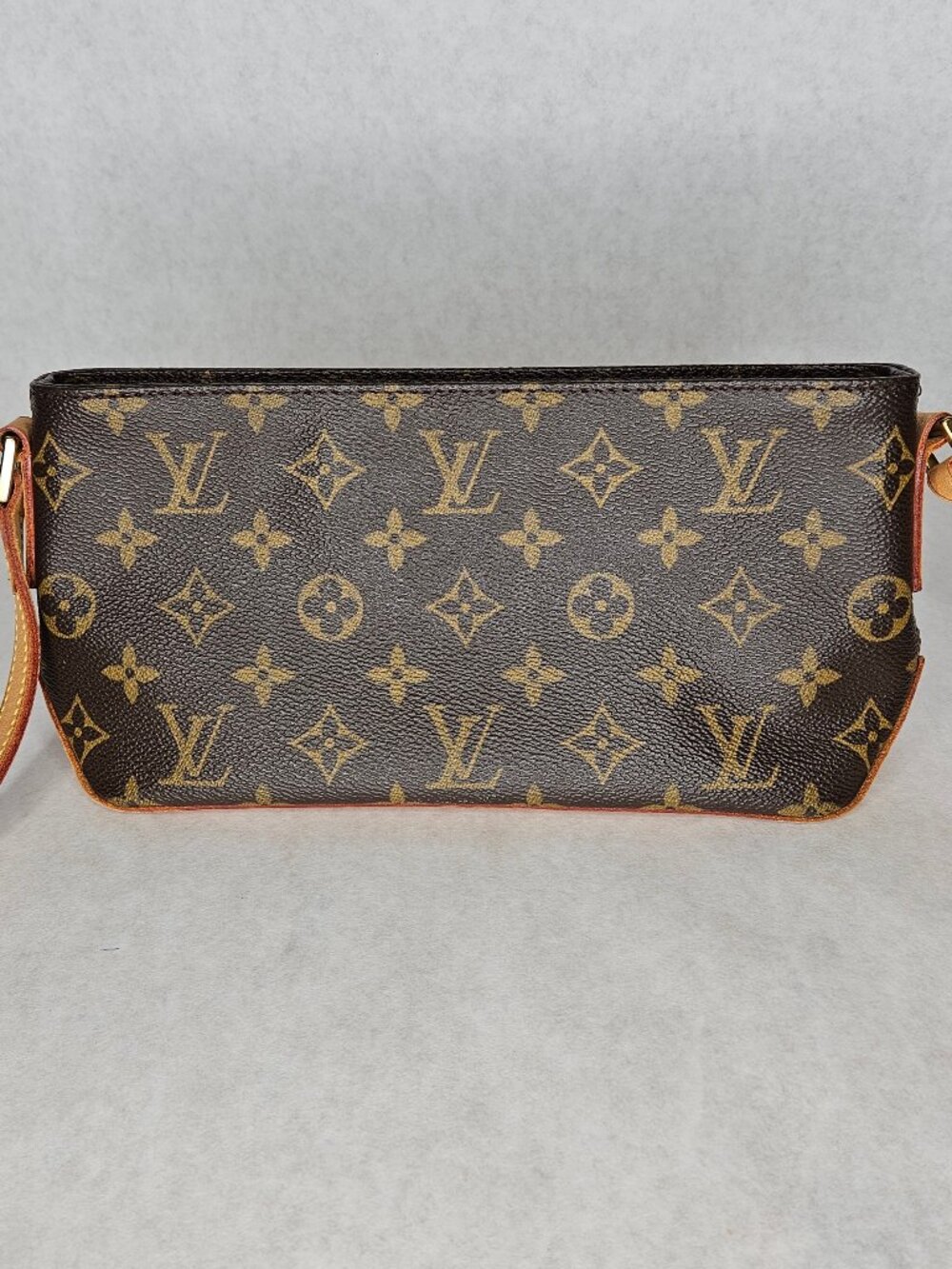 Louis Vuitton Monogram Trotteur Crossbody Handbag Purse with Strap - Picture 2 of 16